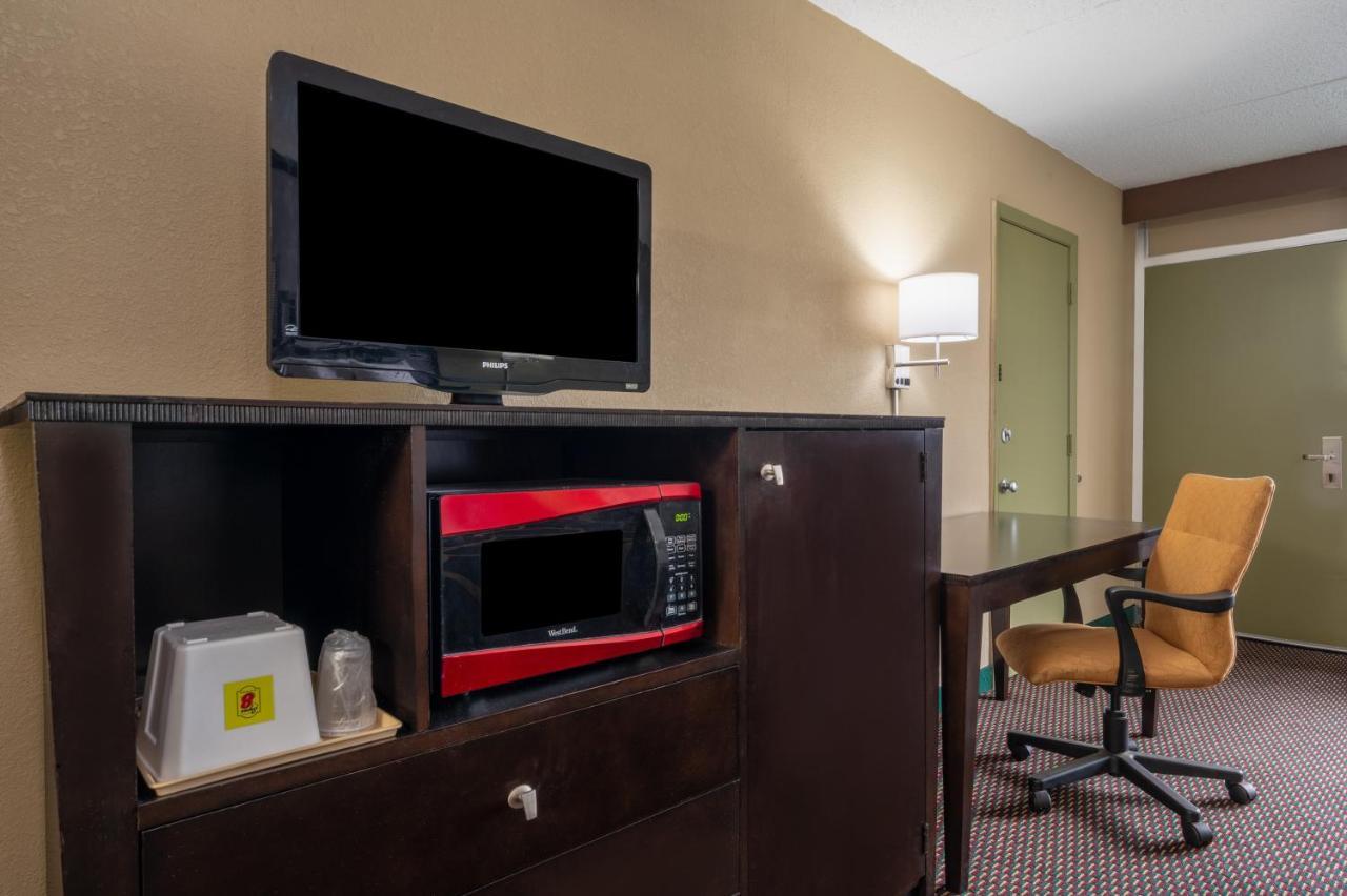 Hotel Super 8 By Wyndham Perrysburg-Toledo Zewnętrze zdjęcie