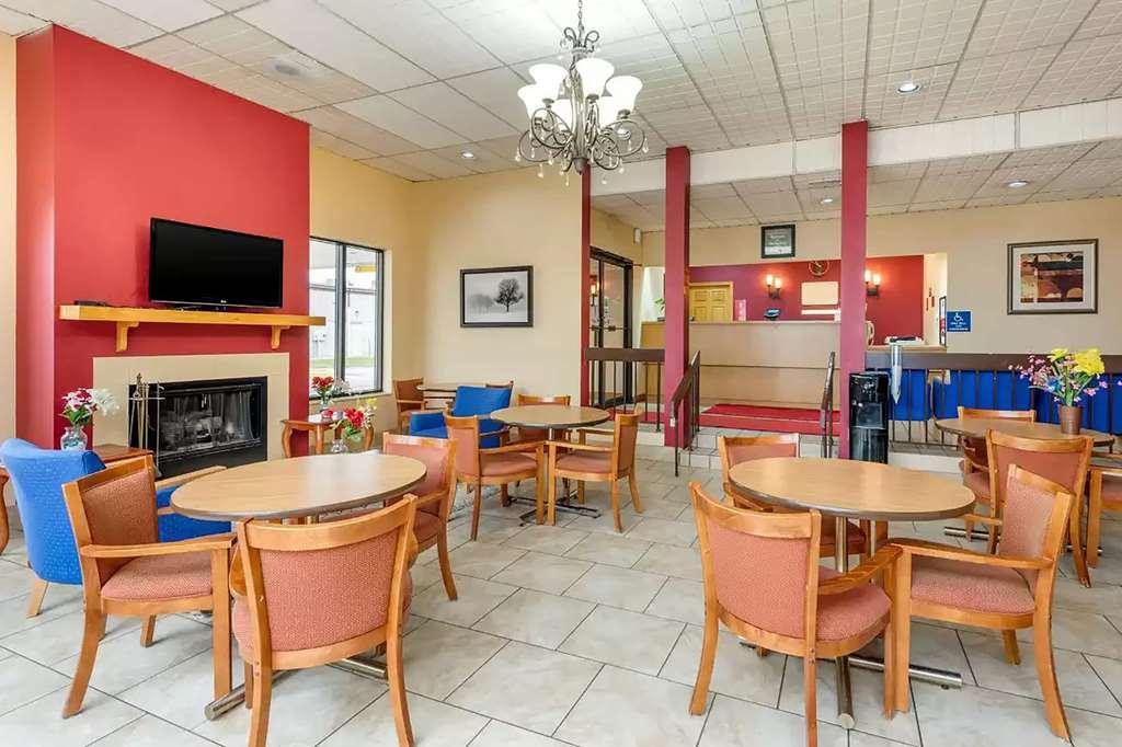 Hotel Super 8 By Wyndham Perrysburg-Toledo Udogodnienia zdjęcie