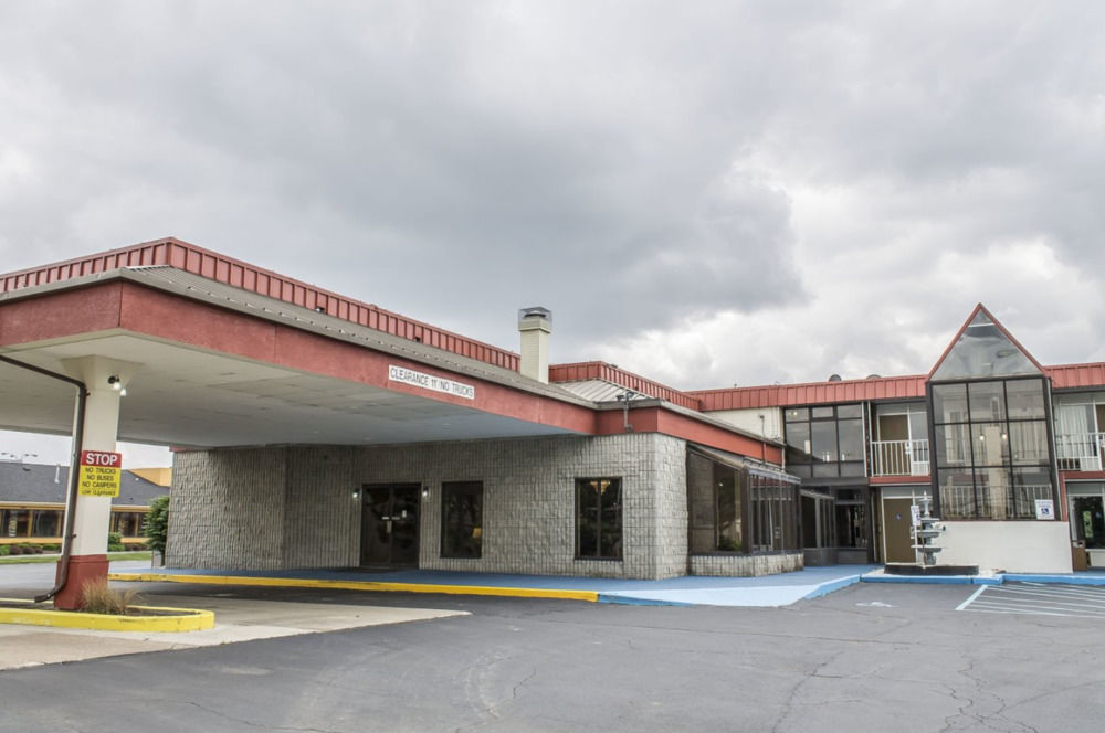 Hotel Super 8 By Wyndham Perrysburg-Toledo Zewnętrze zdjęcie