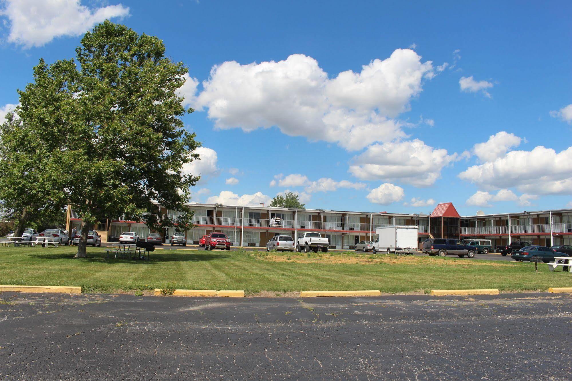 Hotel Super 8 By Wyndham Perrysburg-Toledo Zewnętrze zdjęcie