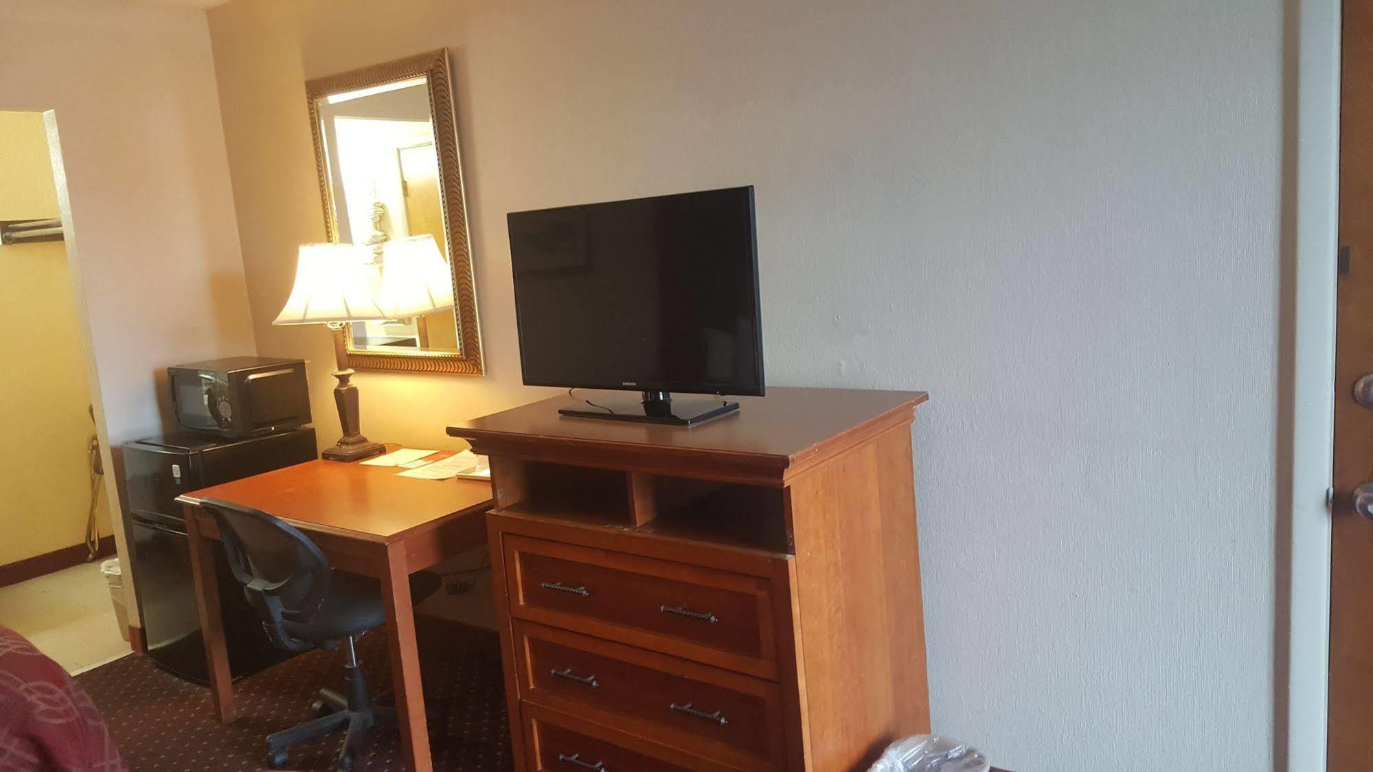 Hotel Super 8 By Wyndham Perrysburg-Toledo Zewnętrze zdjęcie
