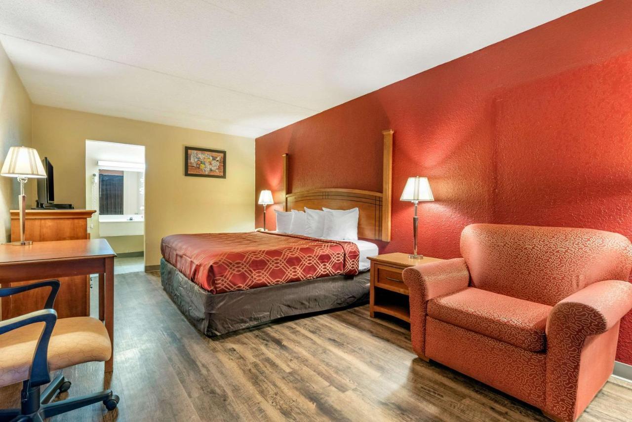 Hotel Super 8 By Wyndham Perrysburg-Toledo Zewnętrze zdjęcie